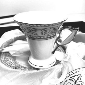 JOSEPH SEDGH Fine Porcelain Set 6 Tea Espresso cups & Saucers Tableware NWOT